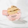 موناکو مادام امپر | EMPER - MONACO MADAME / گروه بویایی :  شرقی گُل‌دار (Oriental Floral) / طبع : معتدل / نام برند : امپر/ کشور مبدأ : امارات / غلظت : ادو پرفبوم مناسب برای : بانوان / مناسب فصل : پاییز و زمستان / اسانس اولیه : ترنج ، پرتقال، گریپ فروت / اسانس میانی : سرخالو، رز ، یاس / اسانس پایه : مشک ، وانیل ، نعناع هندی ، خس خس
