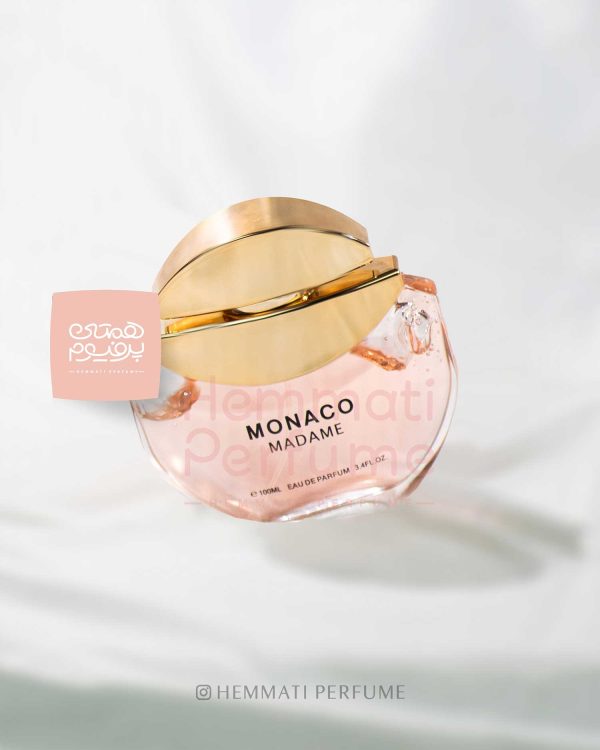 موناکو مادام امپر | EMPER - MONACO MADAME / گروه بویایی :  شرقی گُل‌دار (Oriental Floral) / طبع : معتدل / نام برند : امپر/ کشور مبدأ : امارات / غلظت : ادو پرفبوم مناسب برای : بانوان / مناسب فصل : پاییز و زمستان / اسانس اولیه : ترنج ، پرتقال، گریپ فروت / اسانس میانی : سرخالو، رز ، یاس / اسانس پایه : مشک ، وانیل ، نعناع هندی ، خس خس