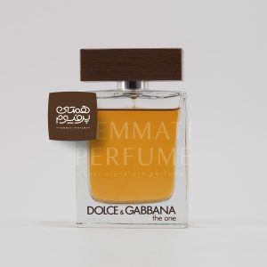 دولچه گابانا دوان ادو تویلت مردانه | DOLCE & GABBANA - The One for Men EDT / گروه بویایی :  چوبی ادویه‌ای (Woody Spicy) / طبع : گرم/ نام برند : دولچه گابانا / کشور مبدأ : ایتالیا / غلظت : ادو ویلت مناسب برای : آقایان / مناسب فصل : بهار ، پاییز ، زمستان / اسانس اولیه : ریحان ، گریپ فروت ، گشنیز / سانس میانی : هل ، زنجبیل ، شکوفه پرتقال / اسانس پایه : کهربا، سدر ، تنباکو