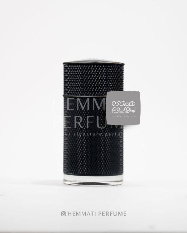 دانهیل ایکون الیت (مشکی) | dunhill - Dunhill Icon Elite / گروه بویایی :  چوبی ادویه‌ای (Woody Spicy) / طبع : گرم / نام برند : دانهیل / کشور مبدأ : انگلستان / غلظت : ادو پرفیوم مناسب برای : آقایان / مناسب فصل : پاییز و زمستان / اسانس اولیه: ترنج ، هل ، لیمو ترش سبز، نارنج / اسانس میانی : سالویا ، خس خس ، فلفل ، سرو کوهی / اسانس پایه : چوب صندل سفید ، لابدانیوم، جیر ، چوب آبنوس